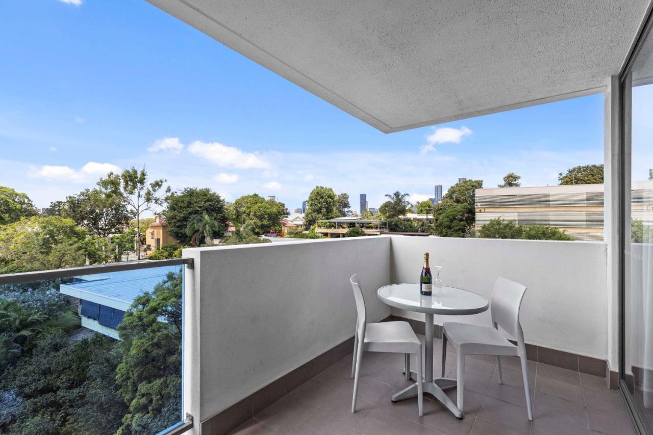 Quest Kelvin Grove Aparthotel Brisbane Exterior photo